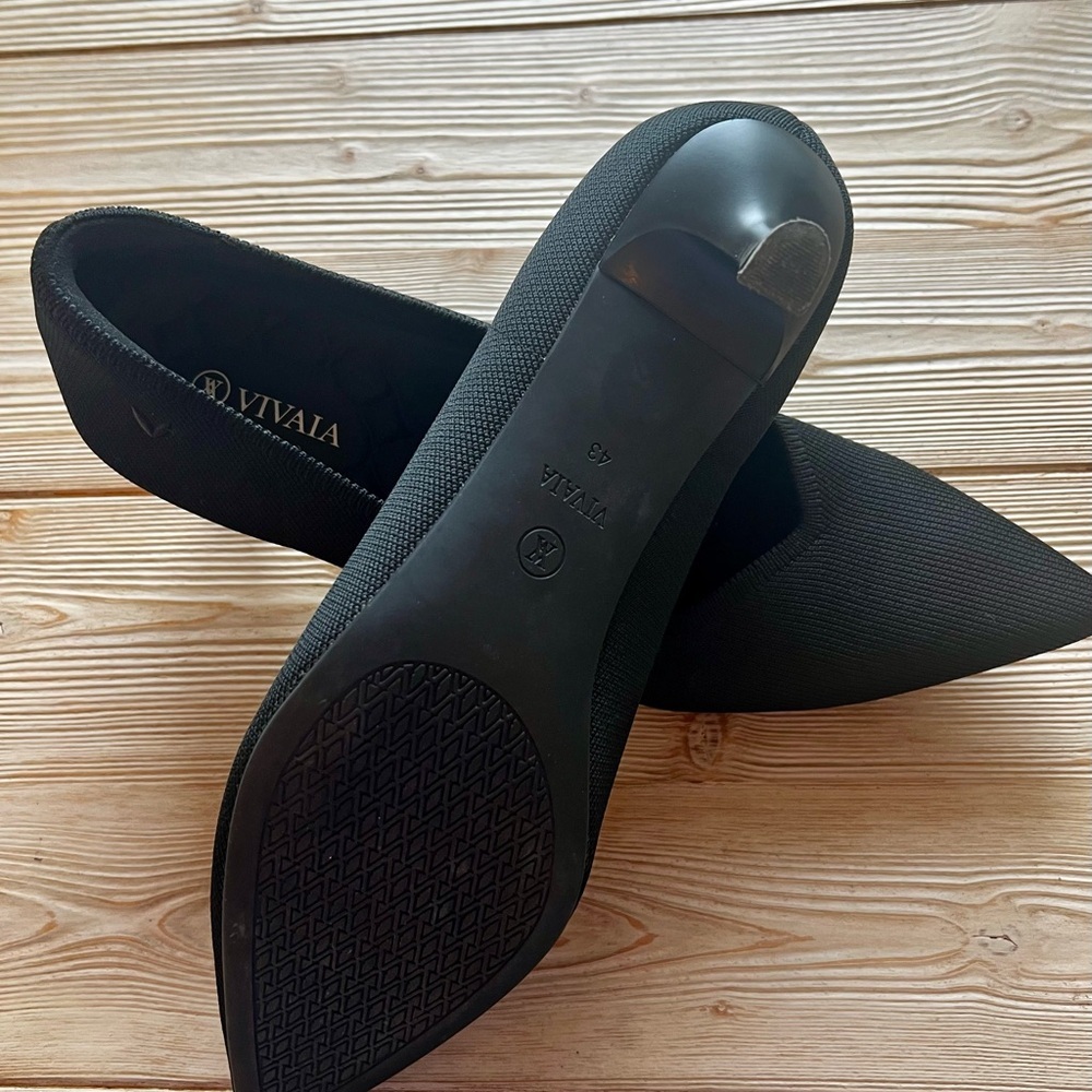 VIVAIA Black Pointed Toe Kitten Heels Size 43 (US 11–11.5) - Picture 3 of 4